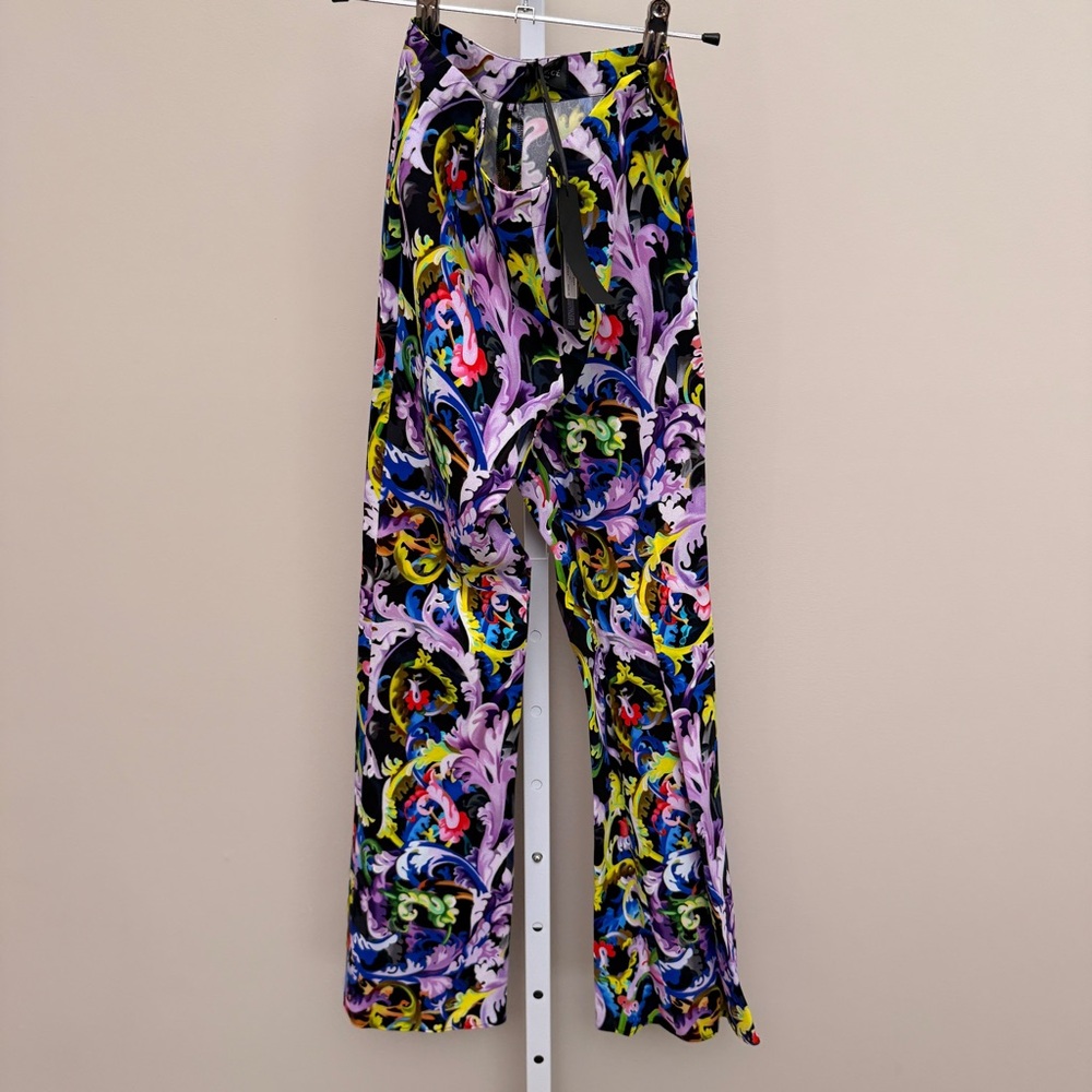 Versace Multicolor Baroque Print Flare Pants kids size 10 - Picture 7 of 9